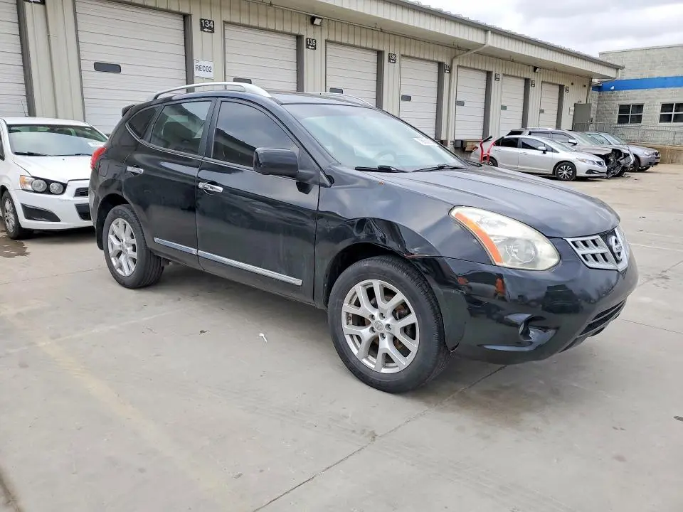 2012 NISSAN ROGUE S  