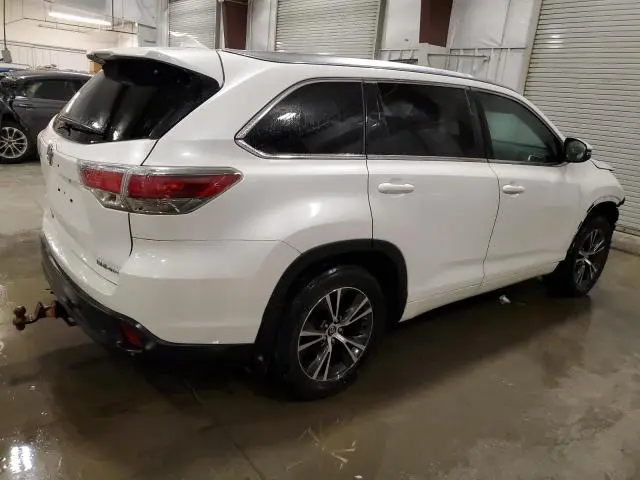 2016 TOYOTA HIGHLANDER XLE  