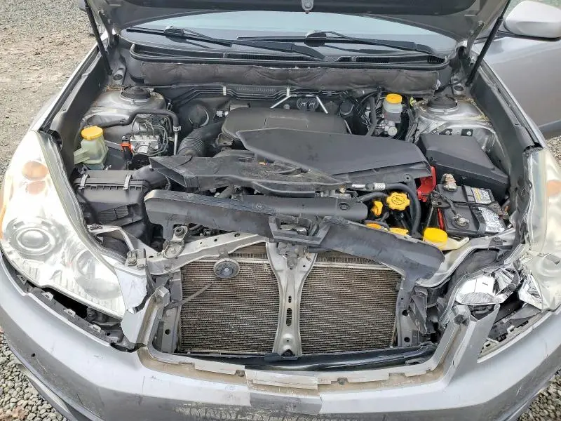 2011 SUBARU OUTBACK 2.5I PREMIUM  