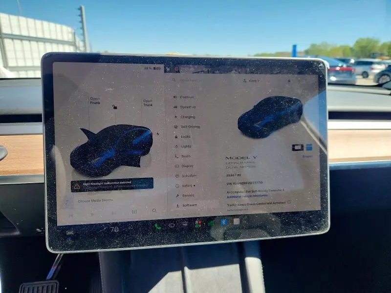 2025 TESLA MODEL Y   