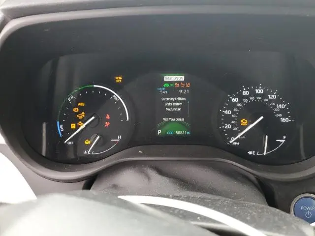 2021 TOYOTA SIENNA XLE