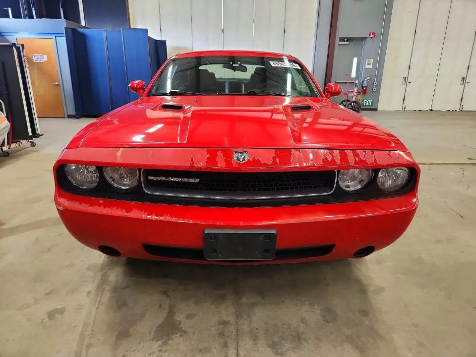 2010 DODGE CHALLENGER SE  