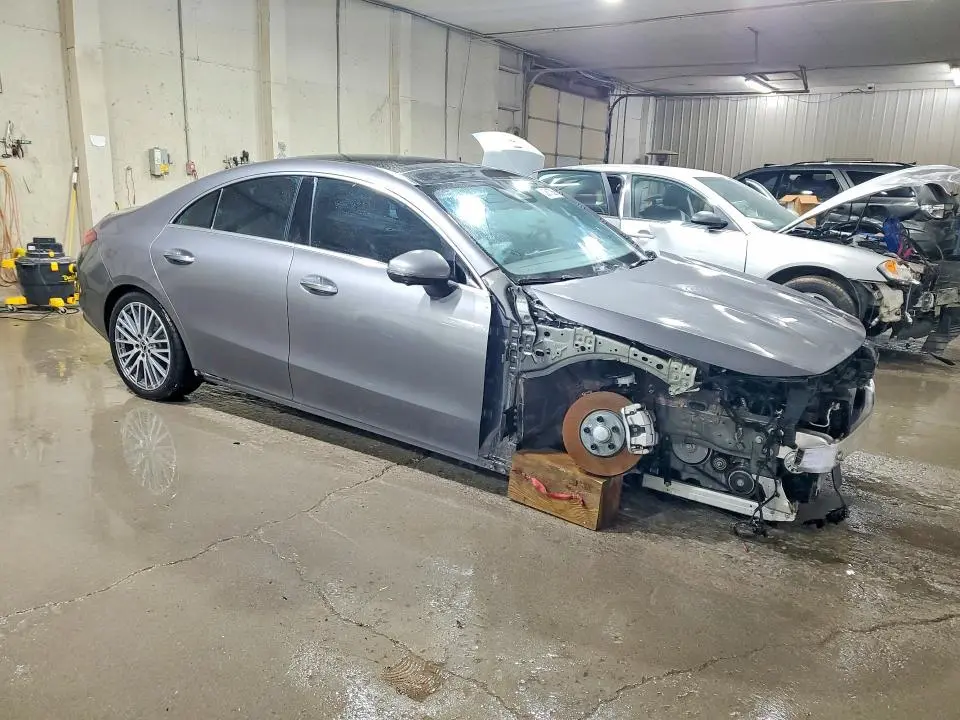 2025 MERCEDES-BENZ CLA 250 4MATIC  