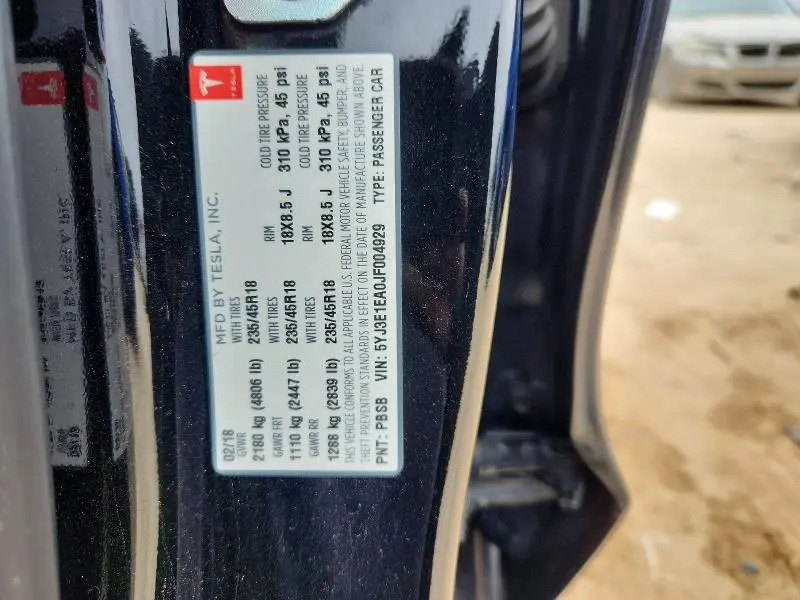 2018 TESLA MODEL 3   