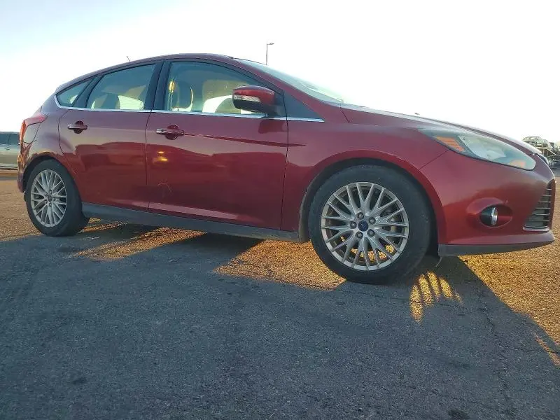 2014 FORD FOCUS TITANIUM  