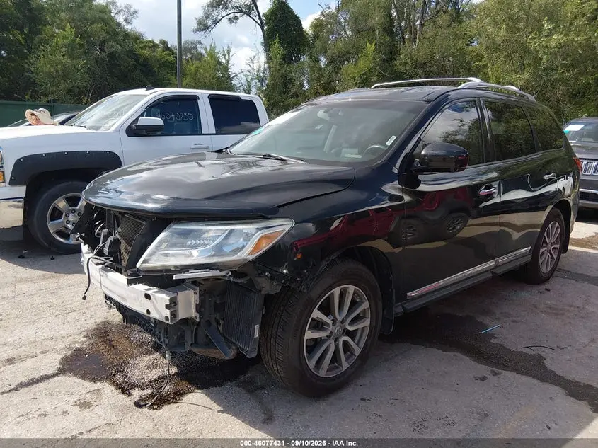 2015 NISSAN PATHFINDER SL