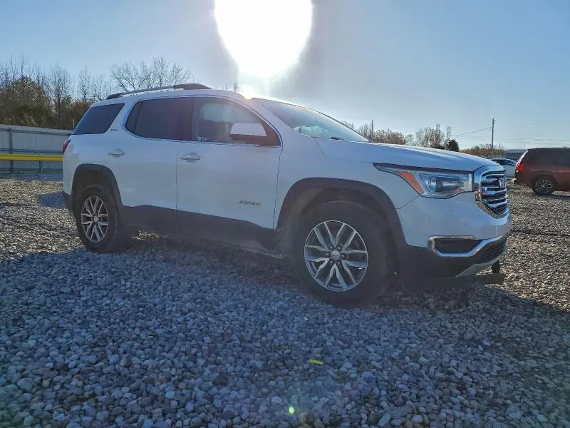2017 GMC ACADIA SLE  