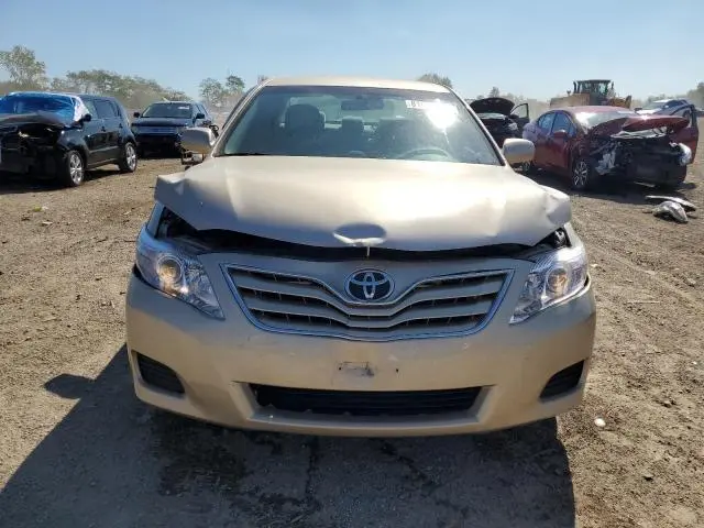 2011 TOYOTA CAMRY BASE  