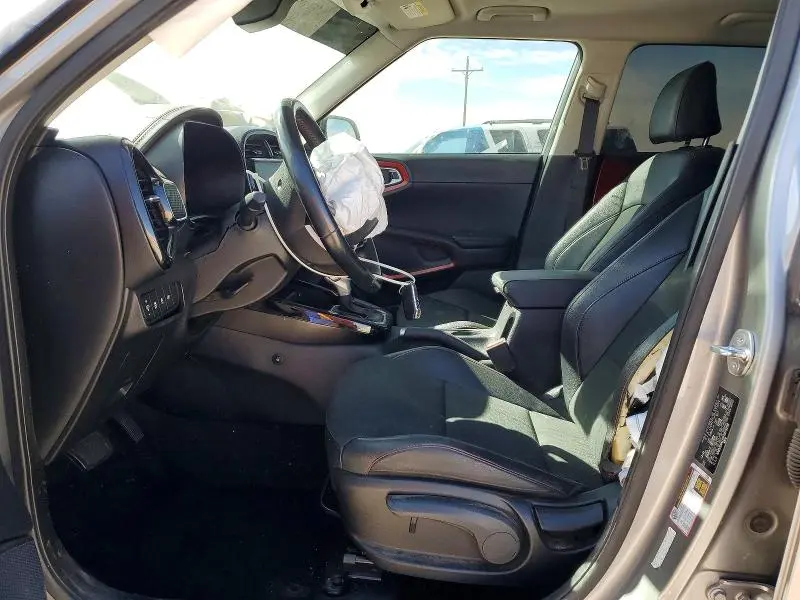 2023 KIA SOUL GT LINE  