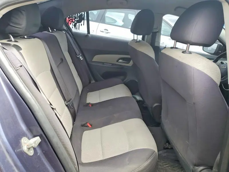 2013 CHEVROLET CRUZE LS  