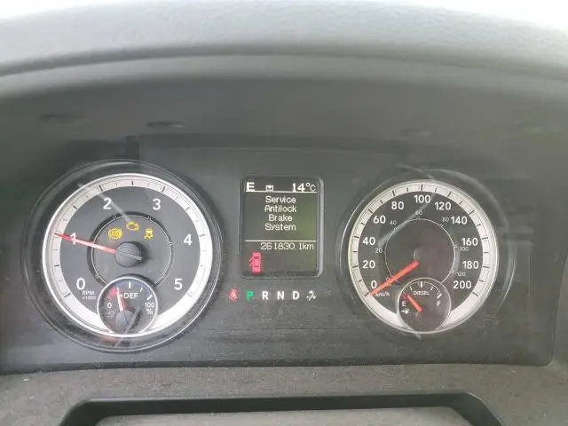 2016 RAM 1500 SLT