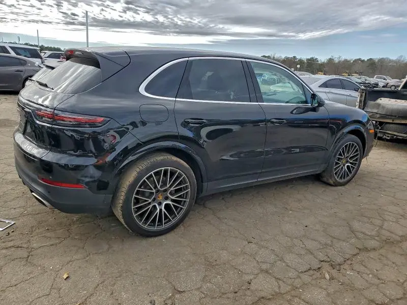 2021 PORSCHE CAYENNE   