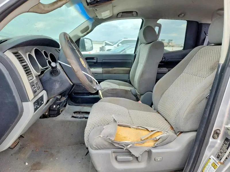 2010 TOYOTA TUNDRA GRADE  