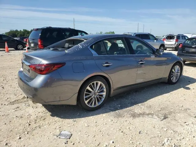 2021 INFINITI Q50 LUXE  