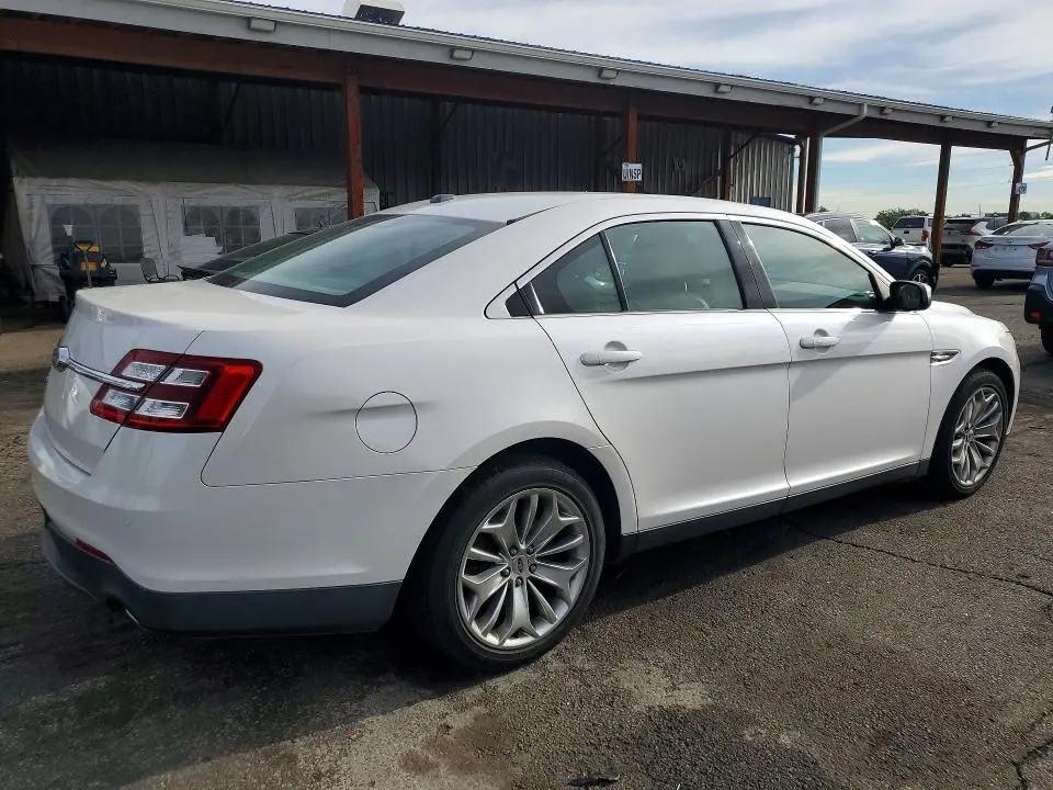 2015 FORD TAURUS LIMITED  