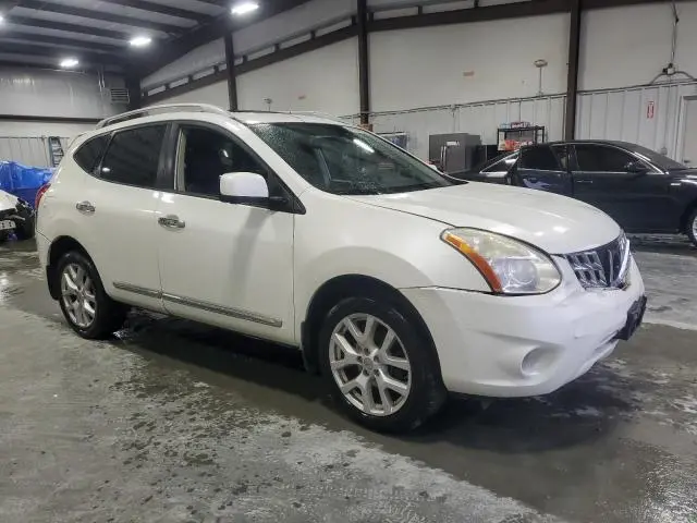 2013 NISSAN ROGUE S  