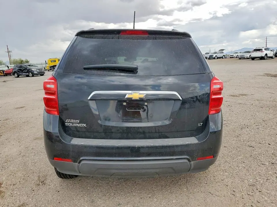 2017 CHEVROLET EQUINOX LT  