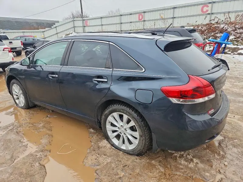 2015 TOYOTA VENZA LE  