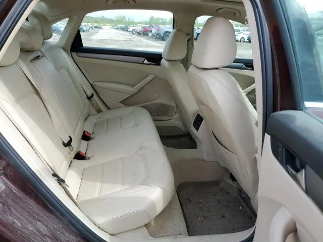 2014 VOLKSWAGEN PASSAT SE  