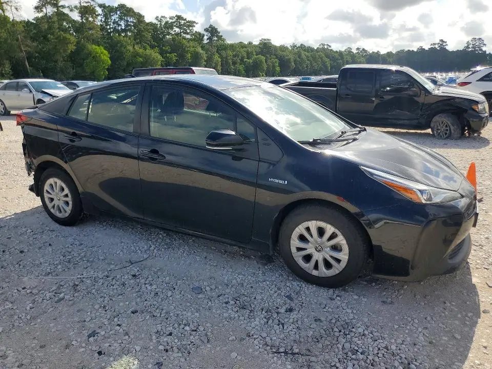 2021 TOYOTA PRIUS LE  