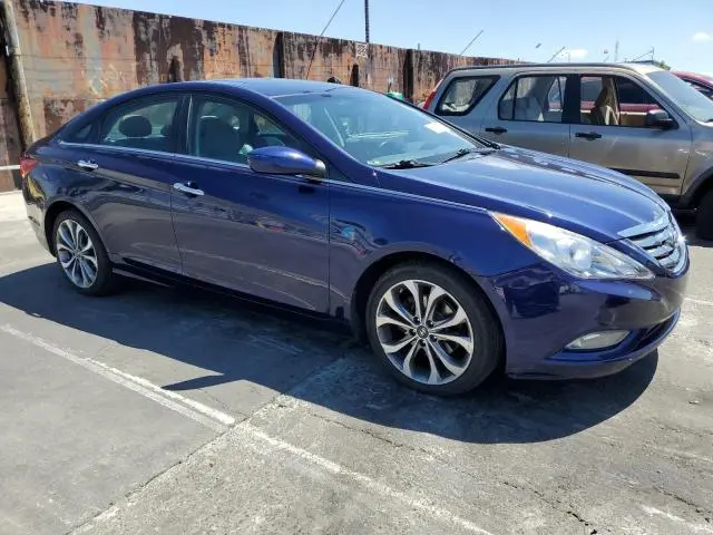 2013 HYUNDAI SONATA SE  