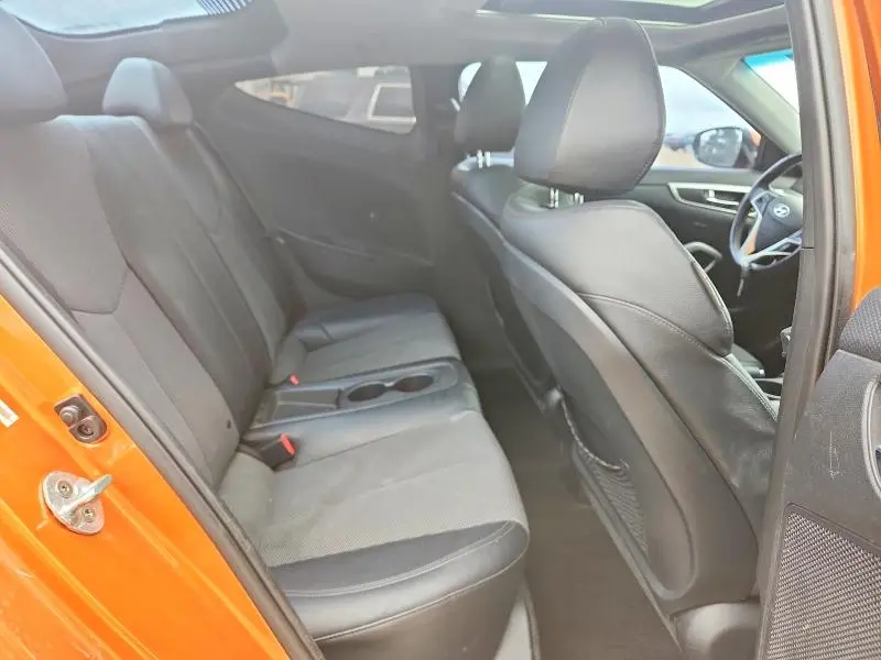 2015 HYUNDAI VELOSTER BASE  