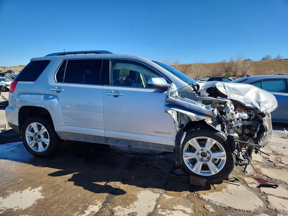 2017 GMC TERRAIN SLT  