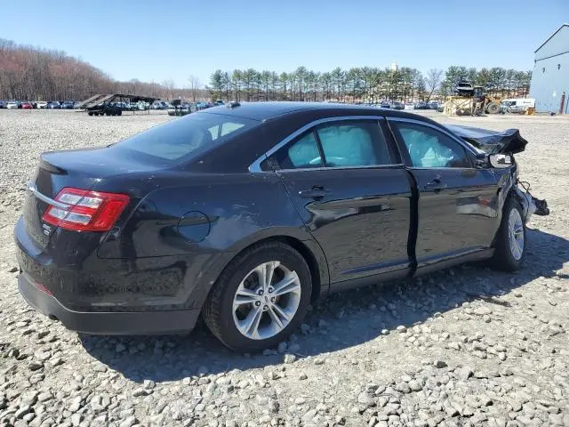2019 FORD TAURUS SEL