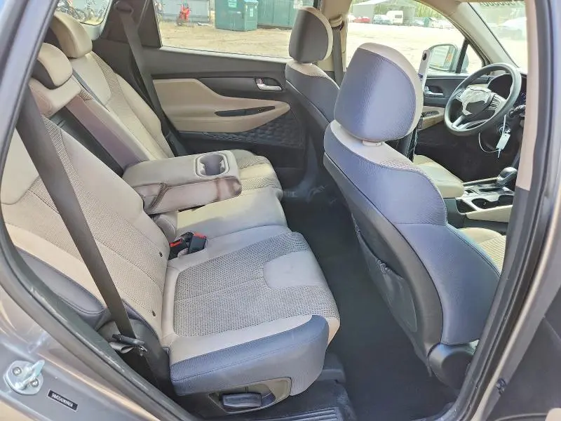 2019 HYUNDAI SANTA FE SE 2.4L  