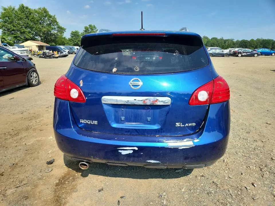 2011 NISSAN ROGUE S  