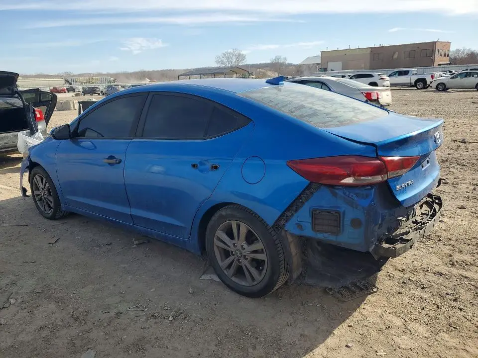 2017 HYUNDAI ELANTRA SE  