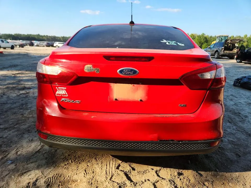 2012 FORD FOCUS SE  
