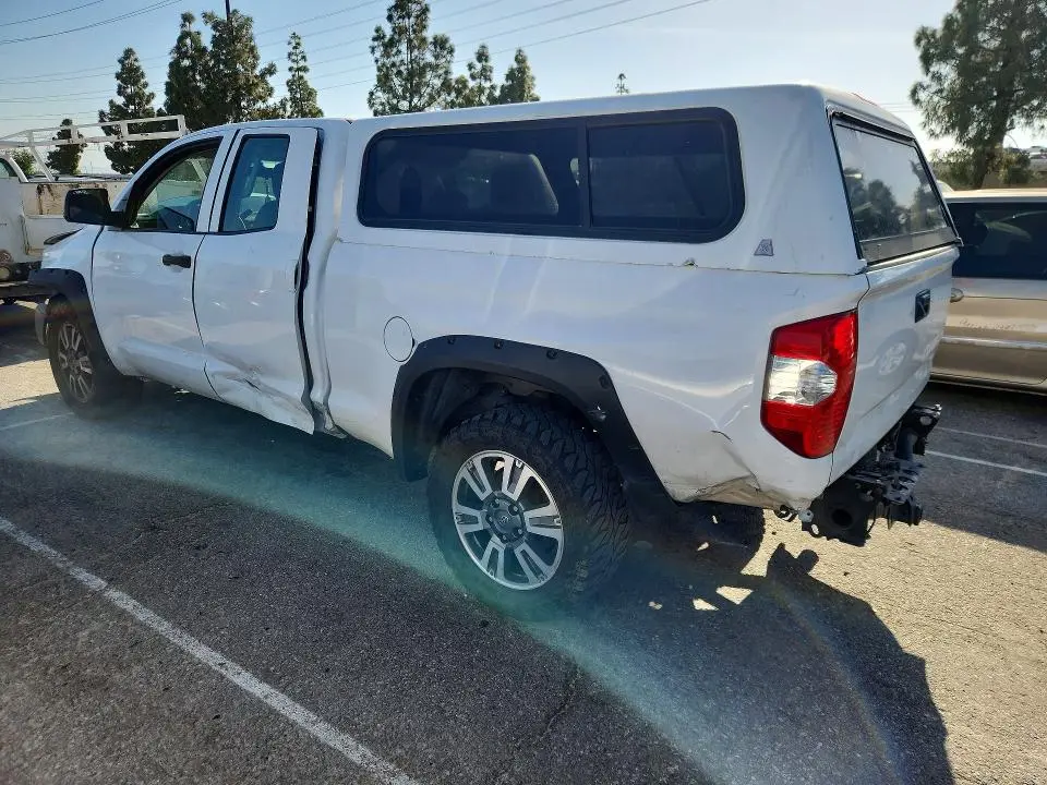 2016 TOYOTA TUNDRA SR  