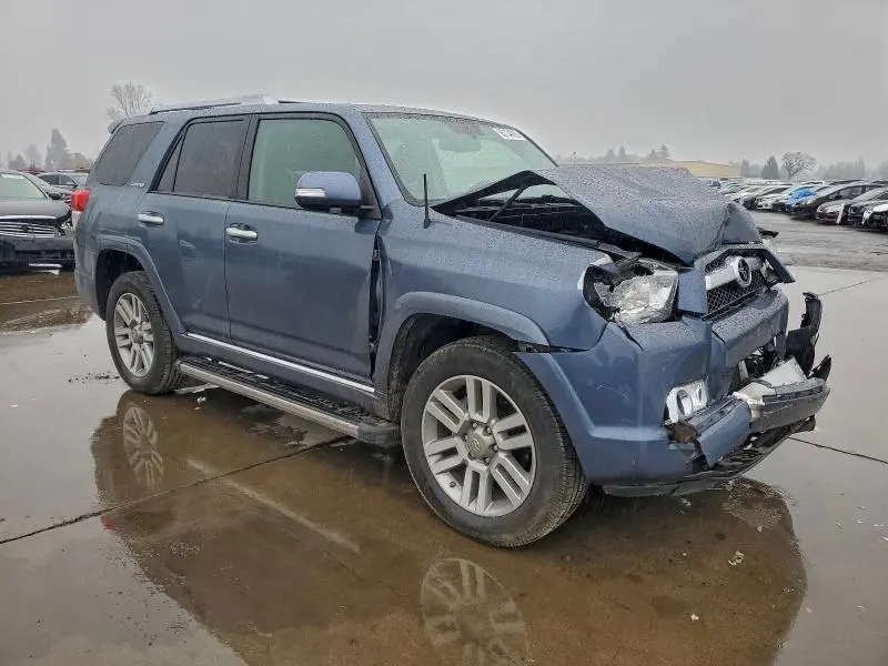 2011 TOYOTA 4RUNNER SR5  