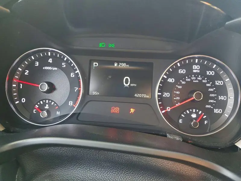 2023 KIA FORTE GT LINE  