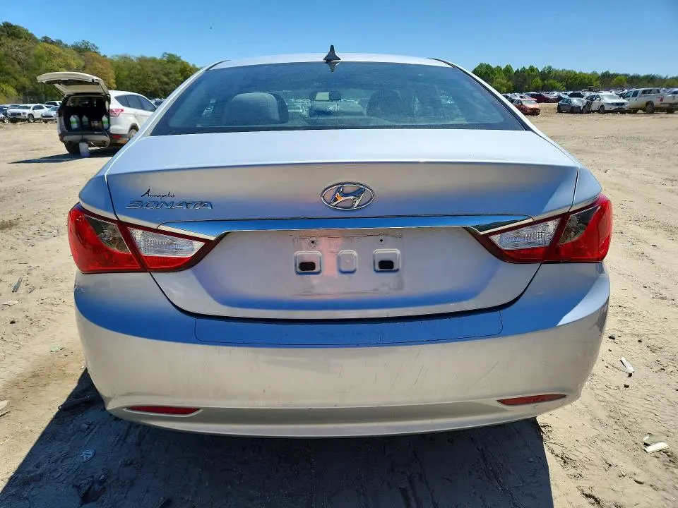 2012 HYUNDAI SONATA GLS  
