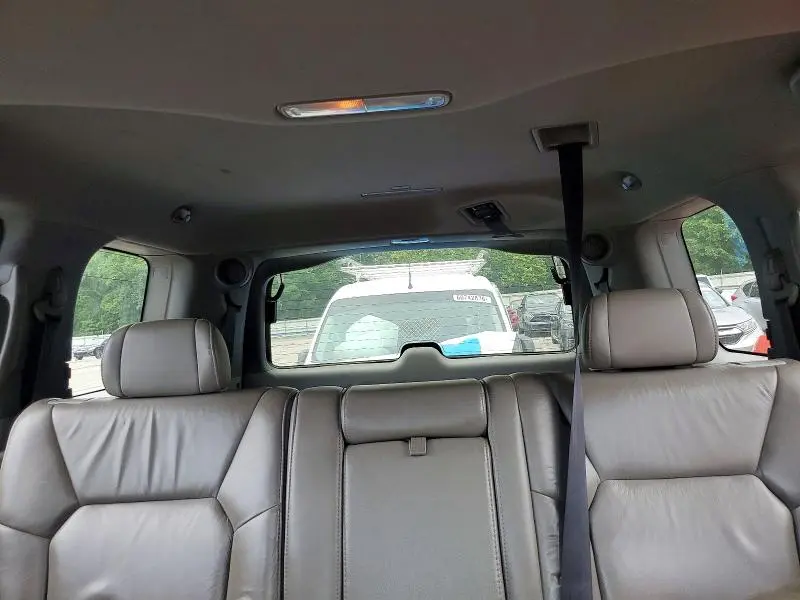 2011 HONDA PILOT EXLN  