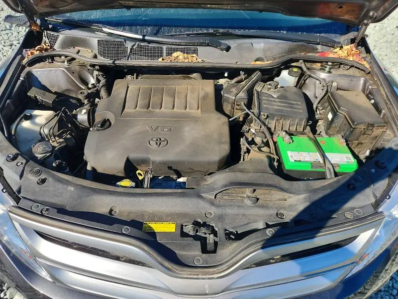 2013 TOYOTA VENZA XLE  