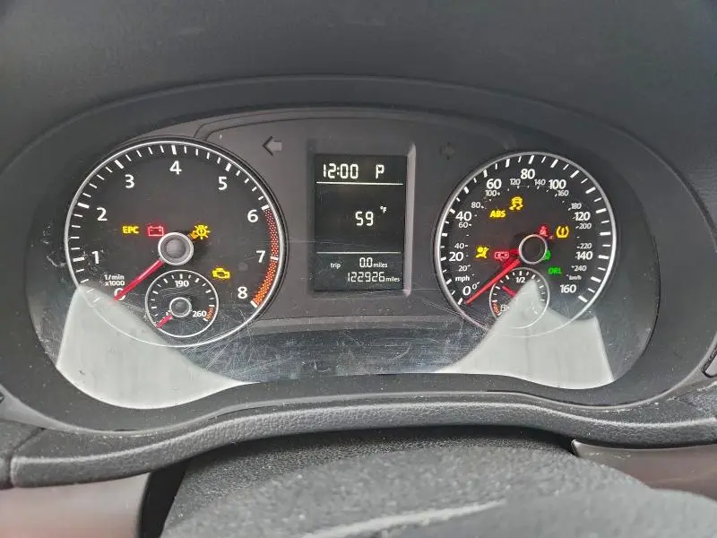 2014 VOLKSWAGEN PASSAT S  