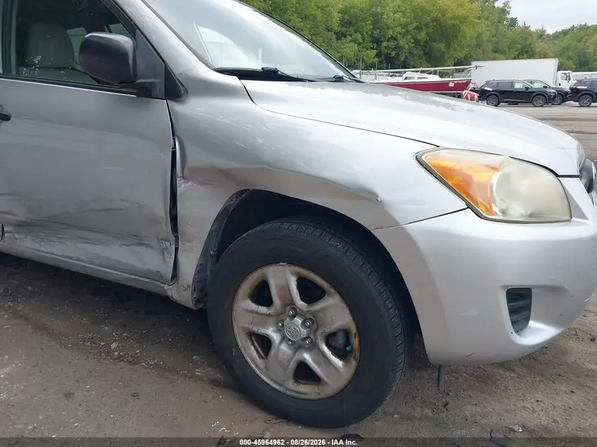 2011 TOYOTA RAV4  