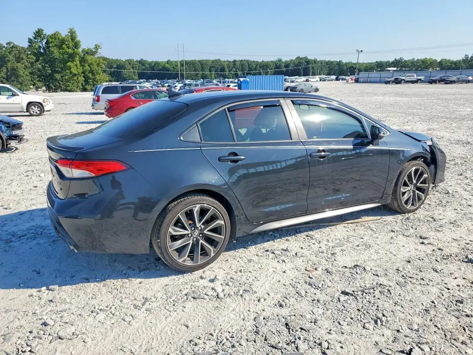 2020 TOYOTA COROLLA SE  