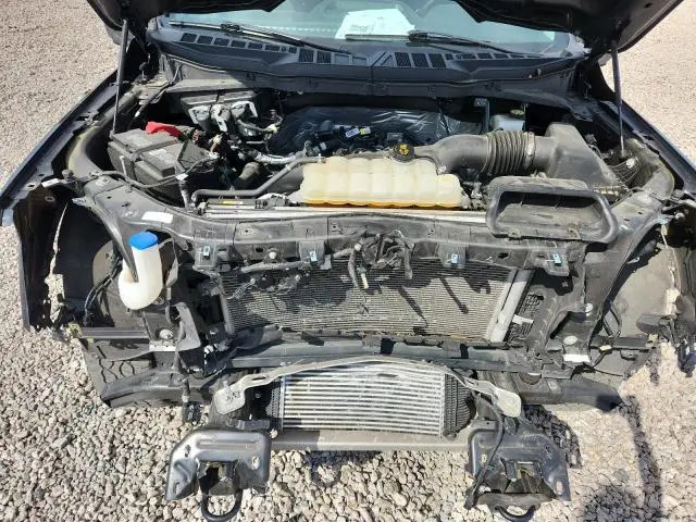 2024 FORD F150 XLT  