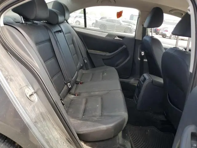 2011 VOLKSWAGEN JETTA TDI  