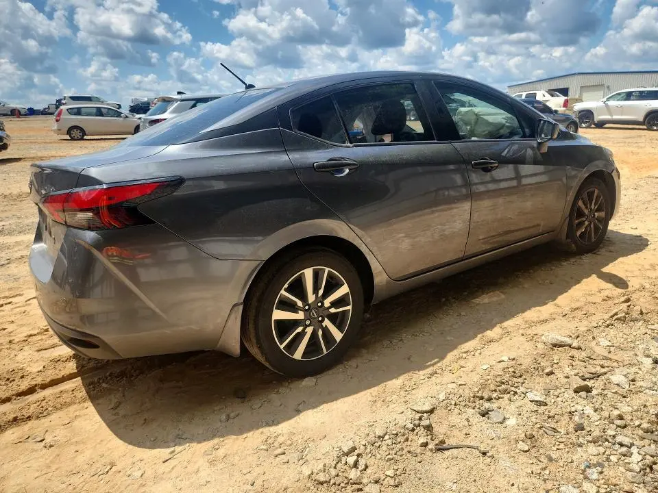 2024 NISSAN VERSA S  
