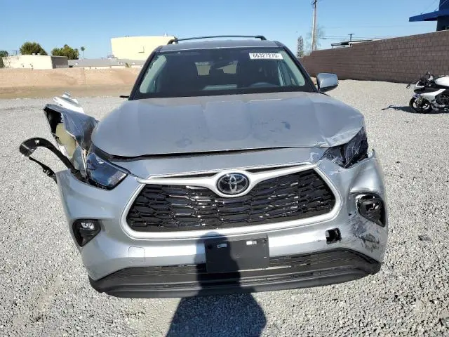 2025 TOYOTA HIGHLANDER LE  