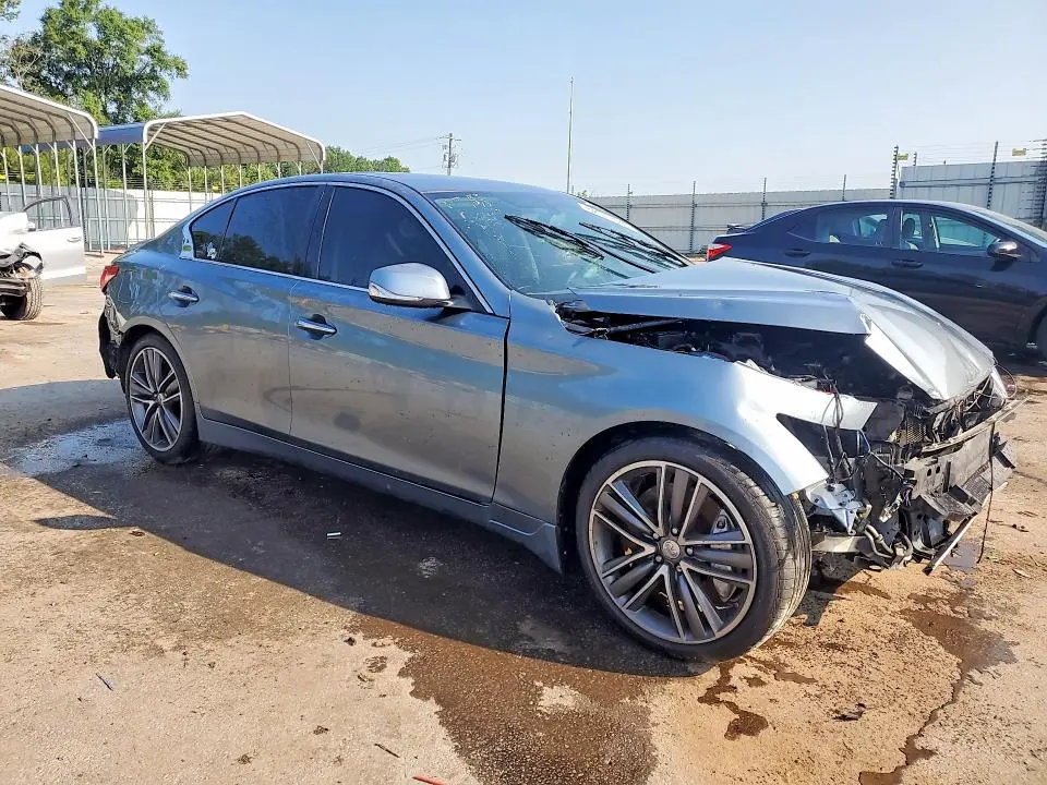 2015 INFINITI Q50 SPORT  