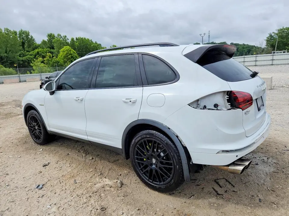 2015 PORSCHE CAYENNE SE HYBRID  