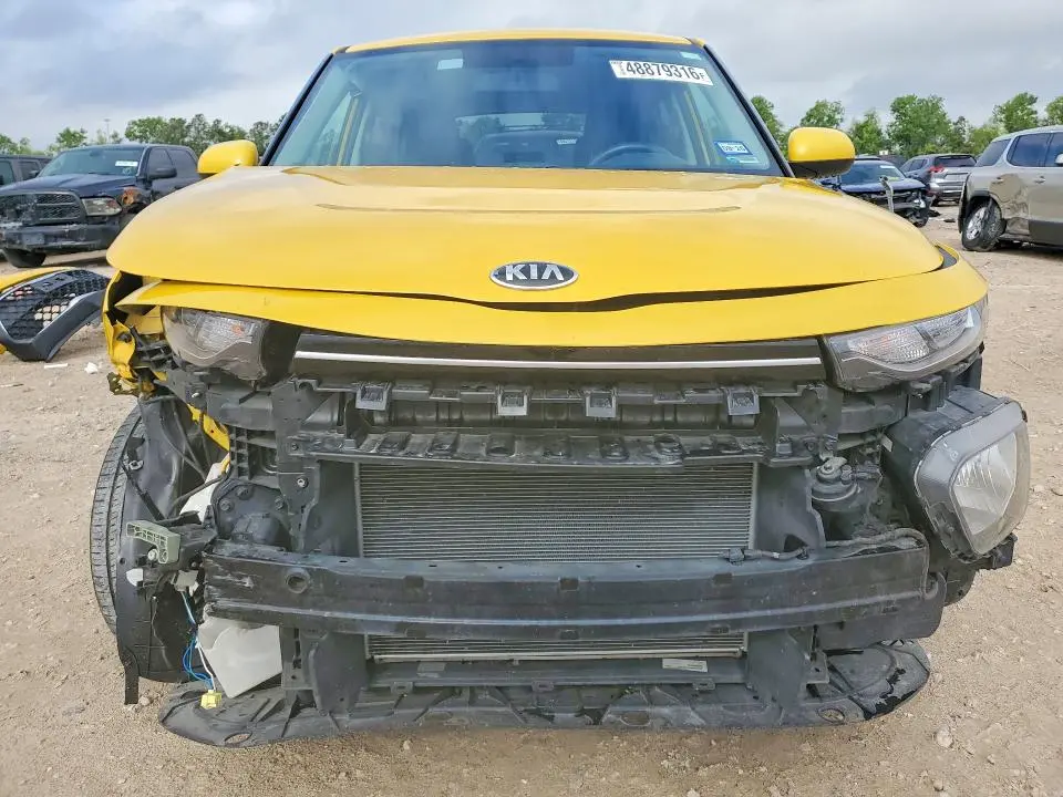 2020 KIA SOUL LX  