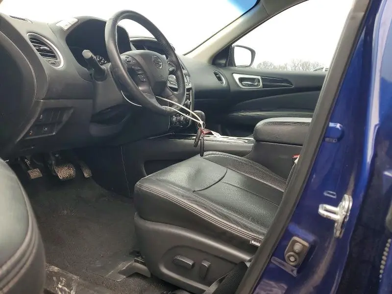 2020 NISSAN PATHFINDER SV  