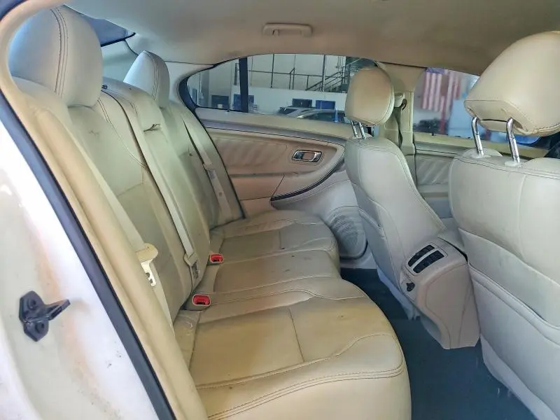 2013 FORD TAURUS SEL  
